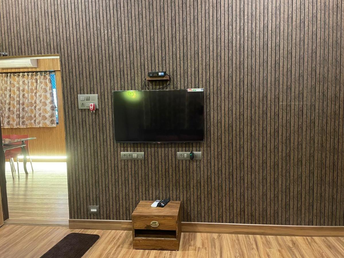 Cold Spot Village Resort ماهاباليشوار المظهر الخارجي الصورة